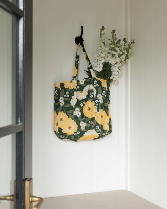 Mountain Lily Bag